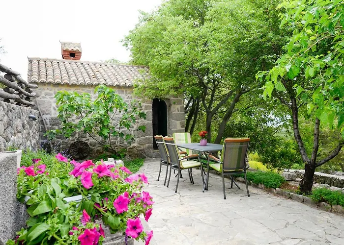 Holiday home Stone House Adrian