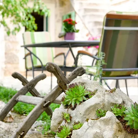 Holiday home Stone House Adrian *